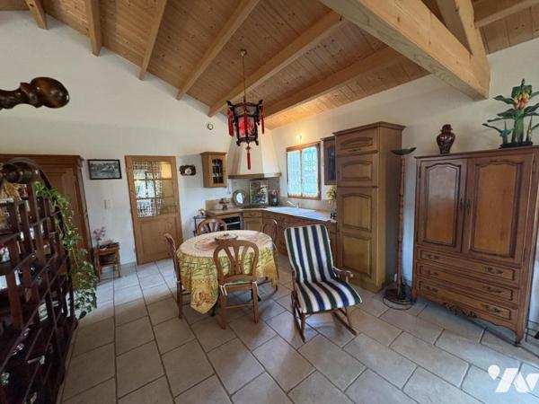 AIGONDIGNE, Thorigné, pavillon de plain-pied de 117 m²