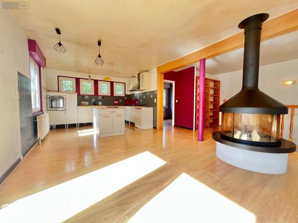 Maison à vendre à Besançon dans le Doubs (25000), ref : 25006-91-2025   
Saint Ferjeux