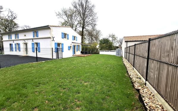 Maison à vendre    6 pièces •  Médis