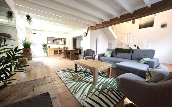 Maison à vendre    6 pièces •  Médis