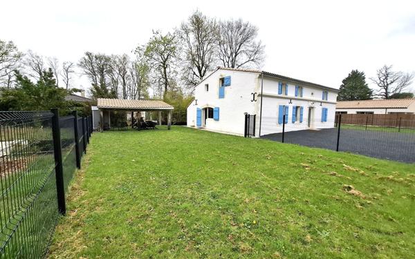 Maison à vendre    6 pièces •  Médis