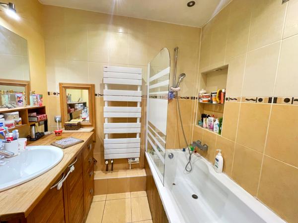 Appartement 3 pièce(s) 2 chambre(s) 72 m²