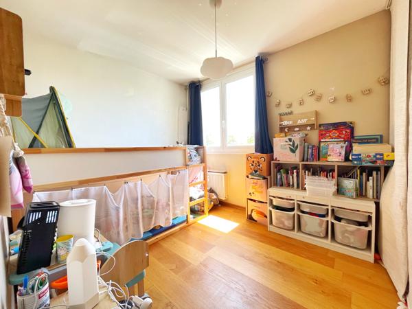 Appartement 3 pièce(s) 2 chambre(s) 72 m²