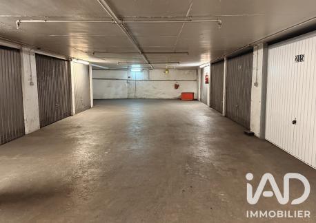 Parking à vendre 23 m² Paris 10
