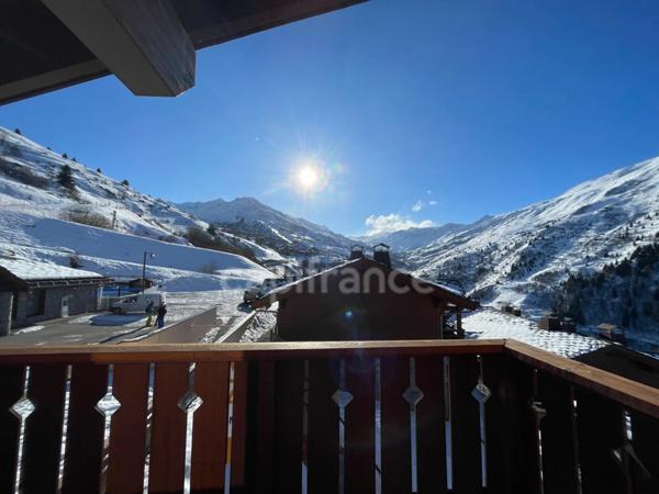 En Savoie (73), à vendre station de ski, Domaine Galibier Thabor 1800, T2, balcon, piscine, belle vue