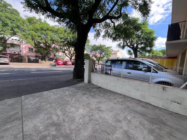 Magnifique appartement T3 de 77 m2  avec garage, situé au second et dernier étage sans ascenseur d'une petite copropriété aux faibles charges