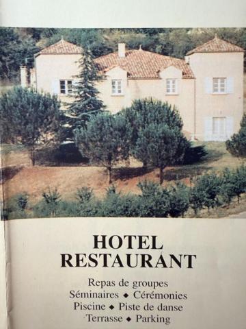 82200, Moissac, Manoir . Ancienne  hôtellerie  de luxe , 16 pièce(s)  et 9  suites et piscine  190 m²