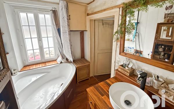 Maison à vendre    5 pièces • 165 m2 Gisors