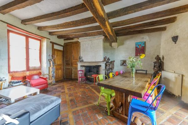 Maison à vendre |  Palluau-sur-Indre |  6 pièces | 196 m²