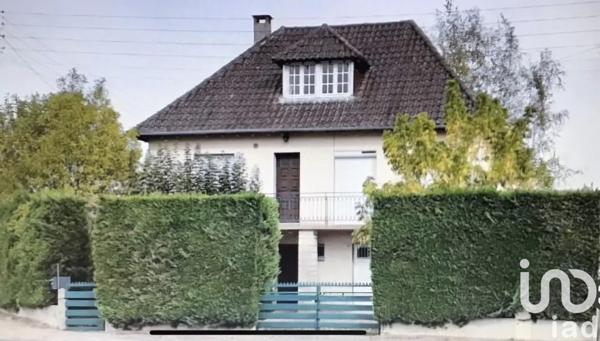 Maison traditionnelle 6 pièces de 150 m² à Terrasson-Lavilledieu (24120)