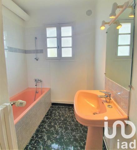 Maison traditionnelle 6 pièces de 150 m² à Terrasson-Lavilledieu (24120)