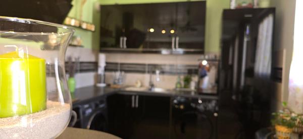 LÈVES BELLE AGGLO NORD DE CHARTRES : Beau T3 d'environ 70m² avec Balcon d'angle et 2 Pkg S/sol