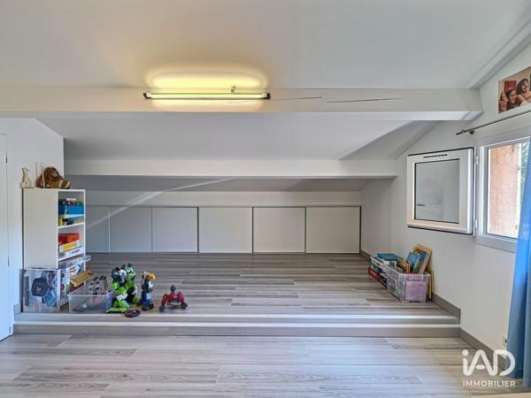 Maison à vendre 6 pièces 149 m² Aix-en-Provence