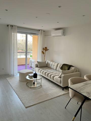 APPARTEMENT T2 MEUBLÉ + PARKING