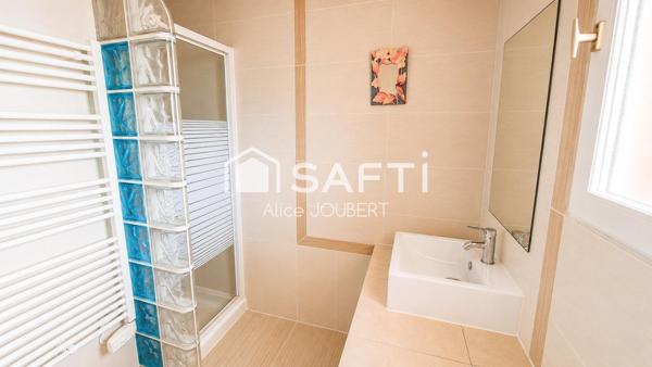 Appartement T3, secteur d'exception, à pied de la plage du Veillon, du port et du golf de Bourgenay.
