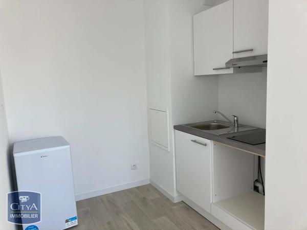 Appartement à louer 2 pièces 42.83m² Reims (51100)