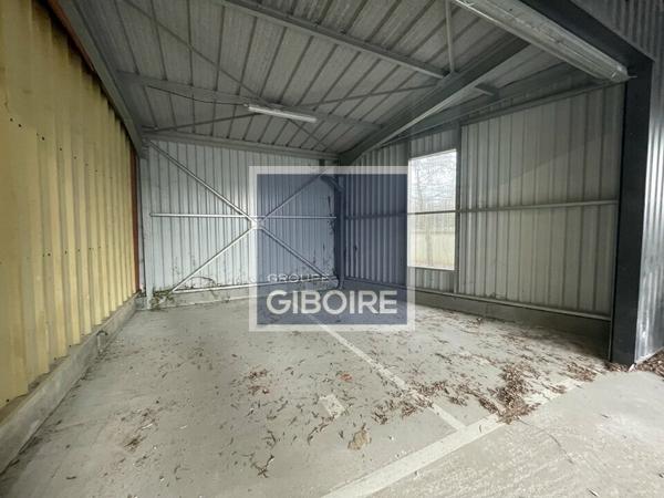 Local d'activites 240 m² à louer LA CHAPELLE SUR ERDRE (réf : 44.019036)