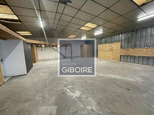Local d'activites 240 m² à louer LA CHAPELLE SUR ERDRE (réf : 44.019036)