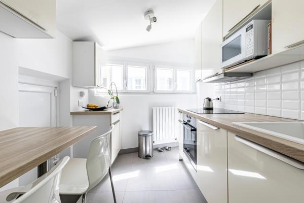 RUEIL-MALMAISON - COEUR DE VILLE - MAISON 65 M² - REFAITE A NEUF - 2 CHAMBRES - SOUS-SOL - PARKING EN LOCATION -