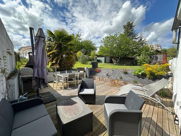 Maison Saintes 4 pièce(s) 85 m2