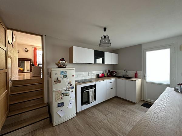 Maison Saintes 4 pièce(s) 85 m2