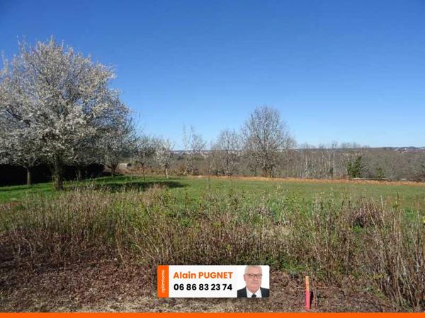 A PANAZOL (87) BEAU TERRAIN PLAT VIABILISE DE 1200 M² AVEC VUE DEGAGEE