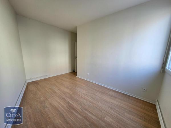 Appartement à louer 4 pièces 93.1m² Clermont-Ferrand (63000)