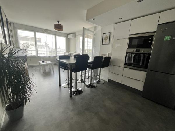 Appartement à vendre 223 650 € Tours 3 p 60 m² DPE C