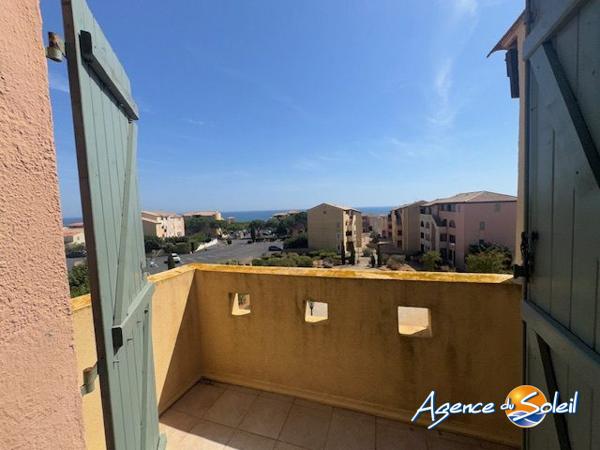 Appartement à Saint-Pierre-la-Mer Appartement à louer Saint-Pierre-la-mer