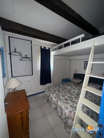 Appartement à Saint-Pierre-la-Mer Appartement à louer Saint-Pierre-la-mer