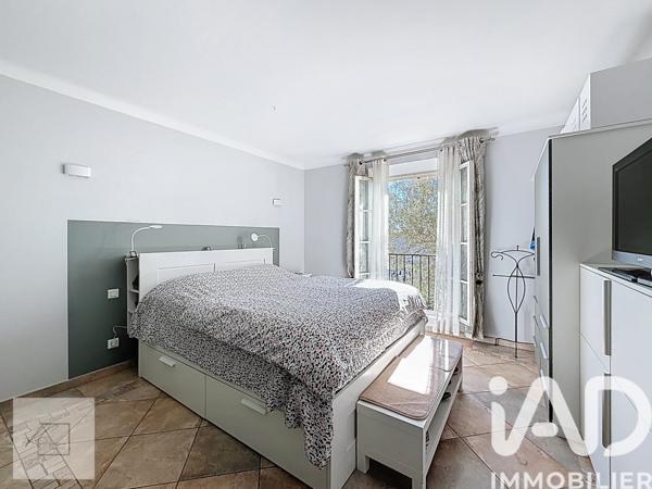 Maison à vendre 6 pièces 214 m² Montauroux