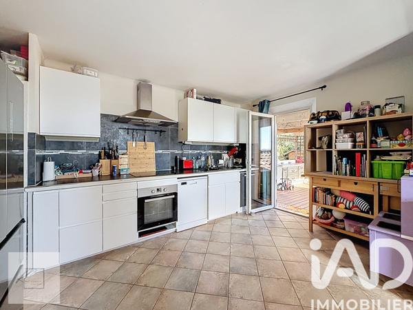 Maison à vendre 6 pièces 214 m² Montauroux