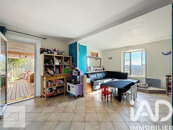 Maison à vendre 6 pièces 214 m² Montauroux