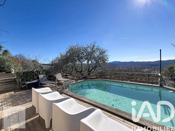 Maison à vendre 6 pièces 214 m² Montauroux