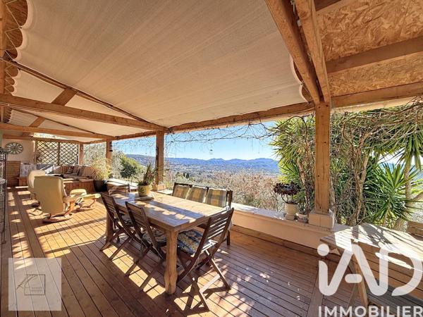 Maison à vendre 6 pièces 214 m² Montauroux