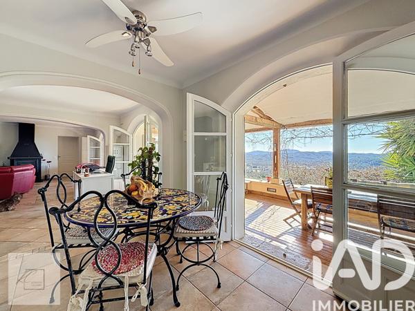 Maison à vendre 6 pièces 214 m² Montauroux