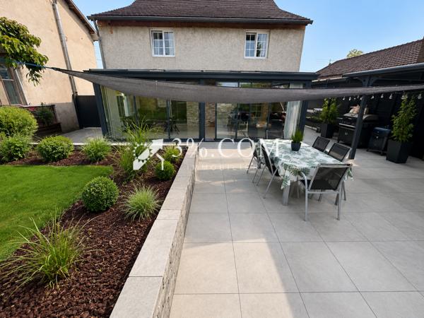Maison 7 pièce(s) 4 chambre(s) 185 m²