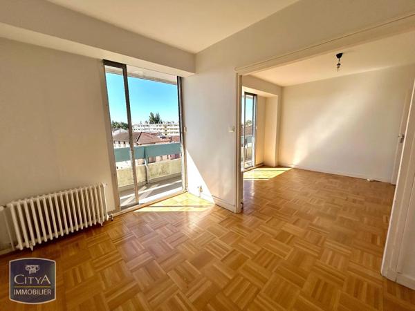 Appartement à louer 4 pièces 69.71m² Bourg-en-Bresse (01000)