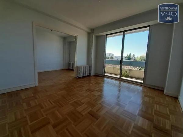 Appartement à louer 4 pièces 69.71m² Bourg-en-Bresse (01000)