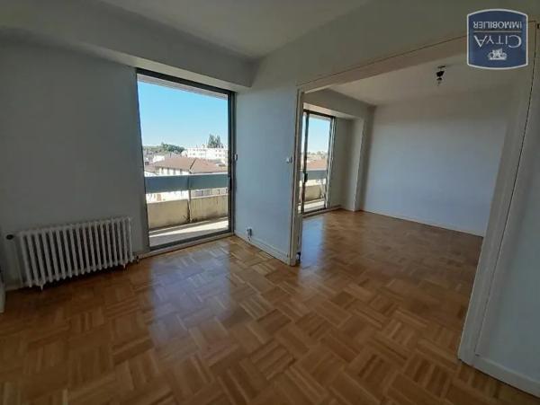 Appartement à louer 4 pièces 69.71m² Bourg-en-Bresse (01000)