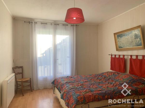 Maison 2 chambres, jardin, garage, atelier, proche toutes commodités.