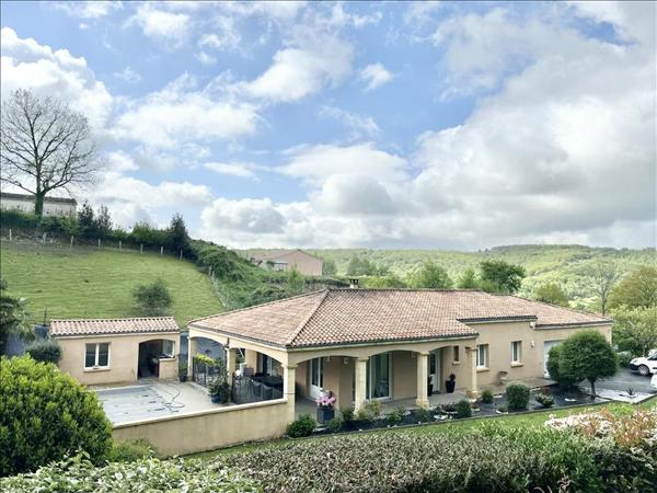 Maison à vendre |  Le Lardin-Saint-Lazare |  4 pièces | 116 m²