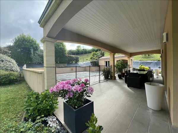 Maison à vendre |  Le Lardin-Saint-Lazare |  4 pièces | 116 m²