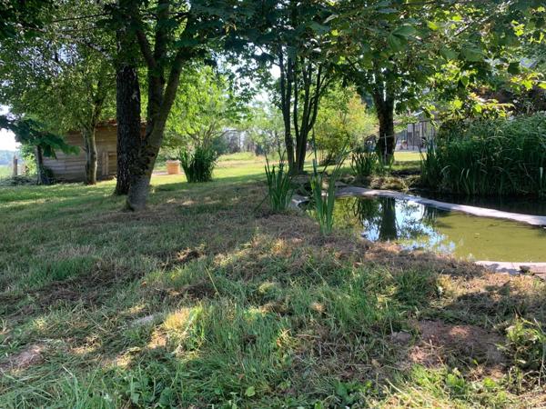 Nesles-la-Montagne (02400) Ancien pavillon de chasse entièrement refait à neuf