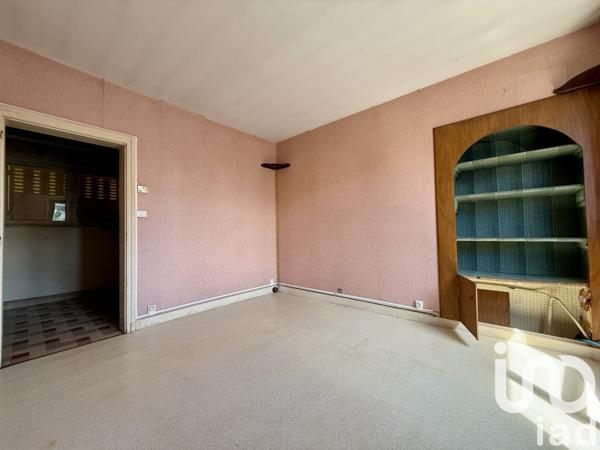 Immeuble à vendre 248 m² Désertines