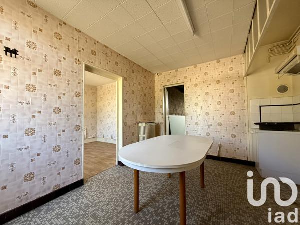 Immeuble à vendre 248 m² Désertines