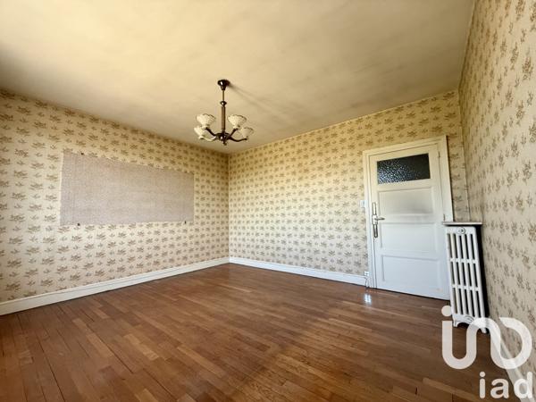 Immeuble à vendre 248 m² Désertines