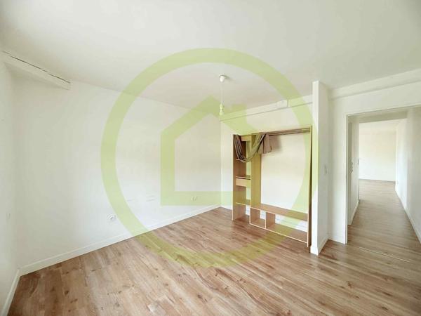 Immeuble de rapport à SAINT VALLIER (26240)