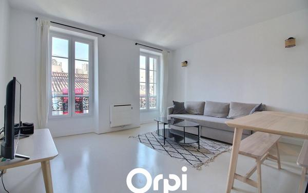 Appartement à vendre    2 pièces •  Marseille 6