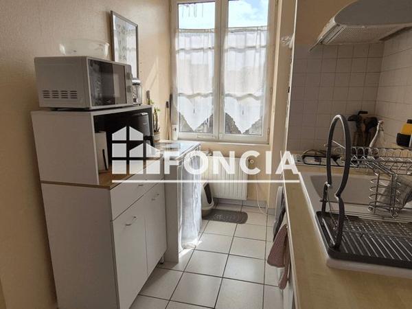 Location Appartement 3 pièces 44.2 m² - 2ème ETAGE - PORTE 7 Niort 79000